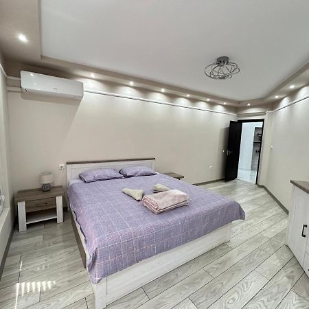 Apartament Deluxe Karina-Free Parking Burgas Exterior photo