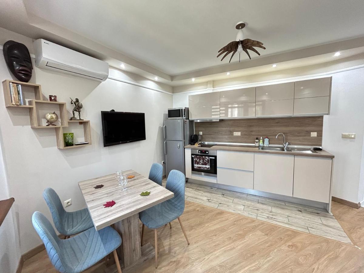 Apartament Deluxe Karina-Free Parking Burgas Exterior photo