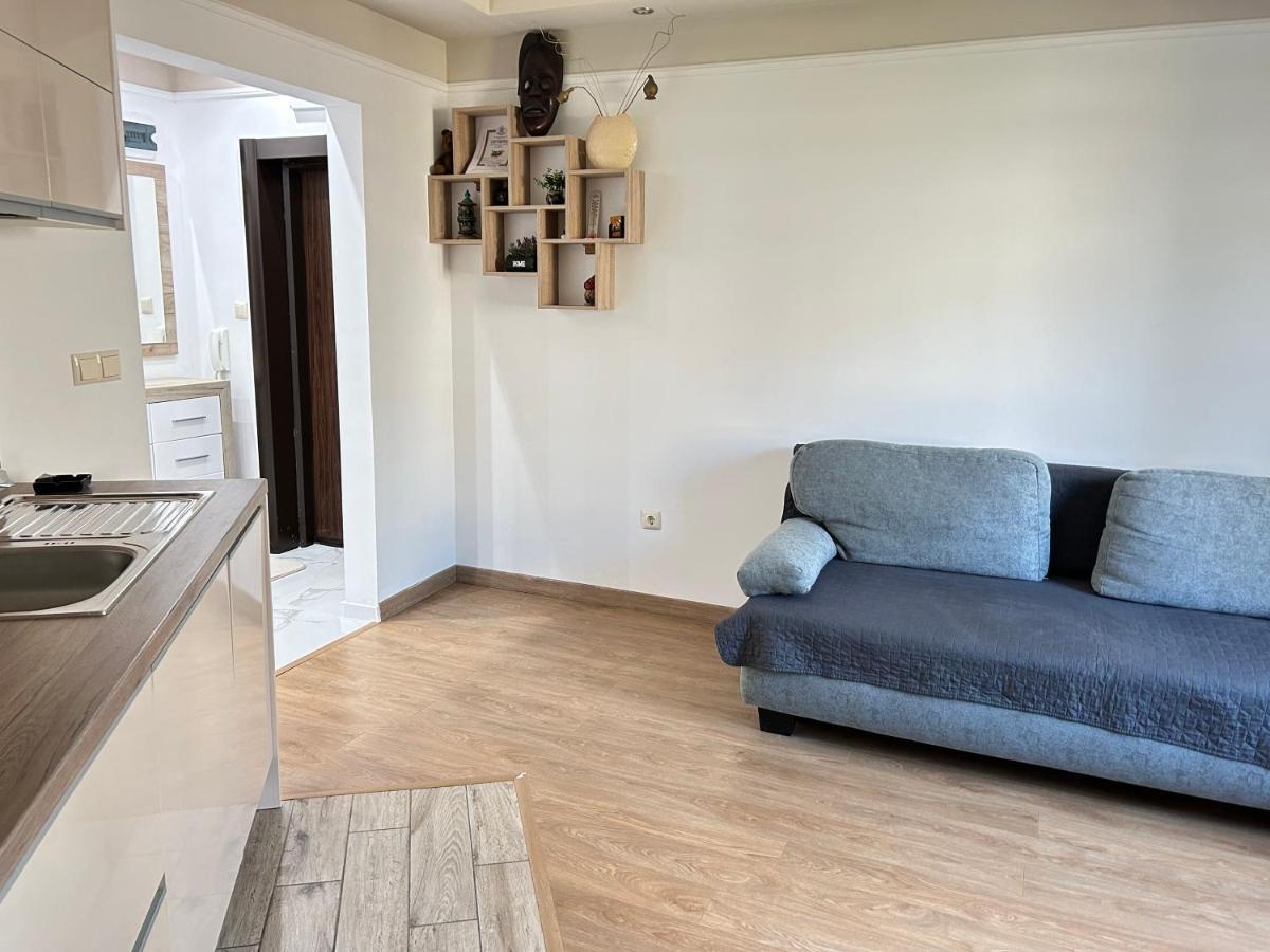 Apartament Deluxe Karina-Free Parking Burgas Exterior photo